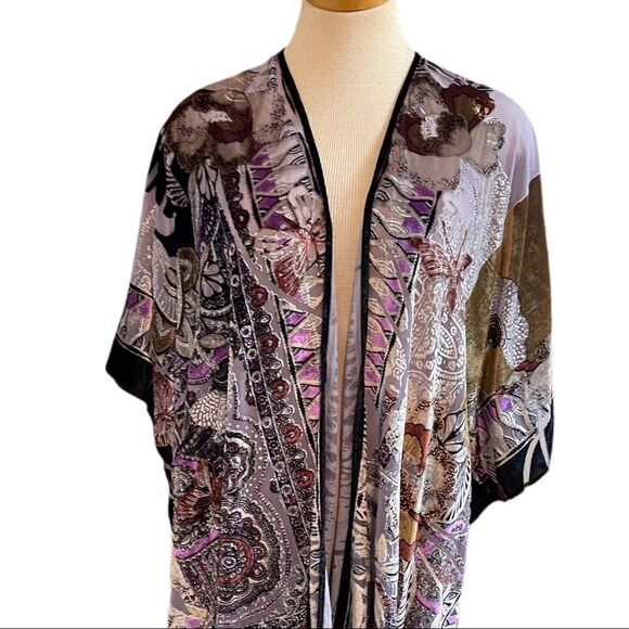 Chico’s Women’s Retro Boho Chic Velvet Cape Cardigan One Size - Picture 2 of 10